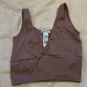 Crop tank top